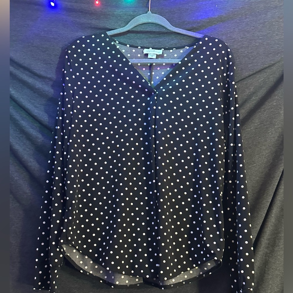 Jaclyn Smith Black and White Polka Dot Long Sleeve Blouse Top V-Neck Size Large